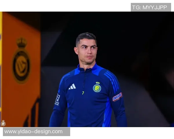 足球明星C罗的家人生活揭秘与亲情故事分享