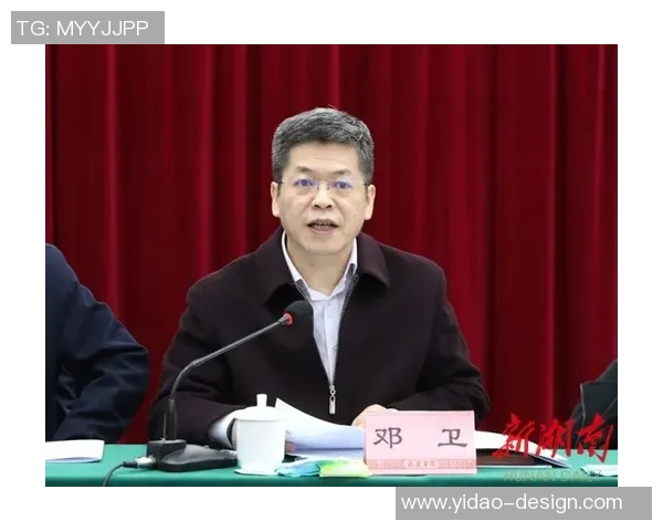 中国足球教练张栋的执教理念与发展之路探讨